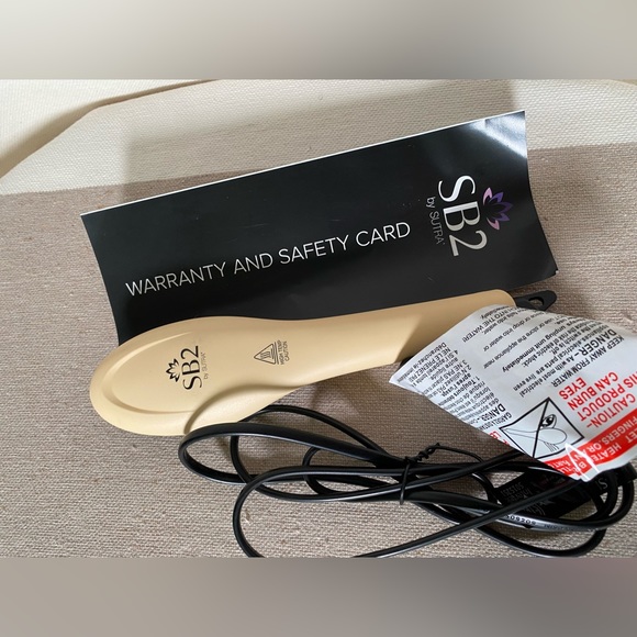 New in Bag. SB2 by Sutra mini heat brush pale yellow dual voltage - Picture 8 of 8